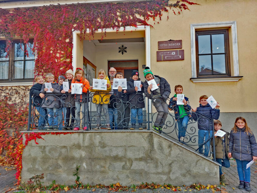 Die Volksschule besucht das Museum in Bernhardsthal
